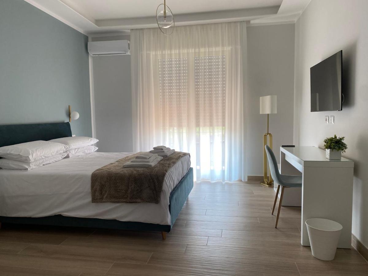 Luna Nuova Suites Nápoles Exterior foto